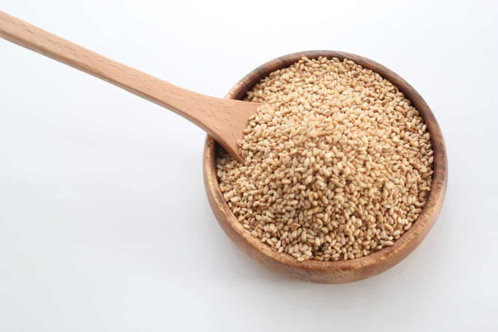Sesame seeds, the main constituents