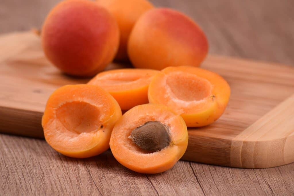 Nutrient and fragrant apricots